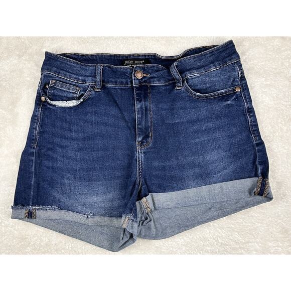 Annie Mid Rise Cell Phone Pocket Dad Judy Blue Shorts